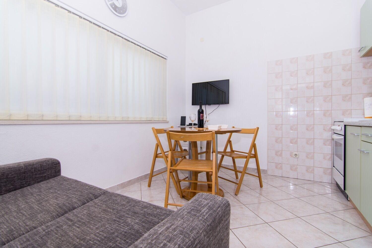Apartments Ivica - Garden Terrace Слатине Экстерьер фото
