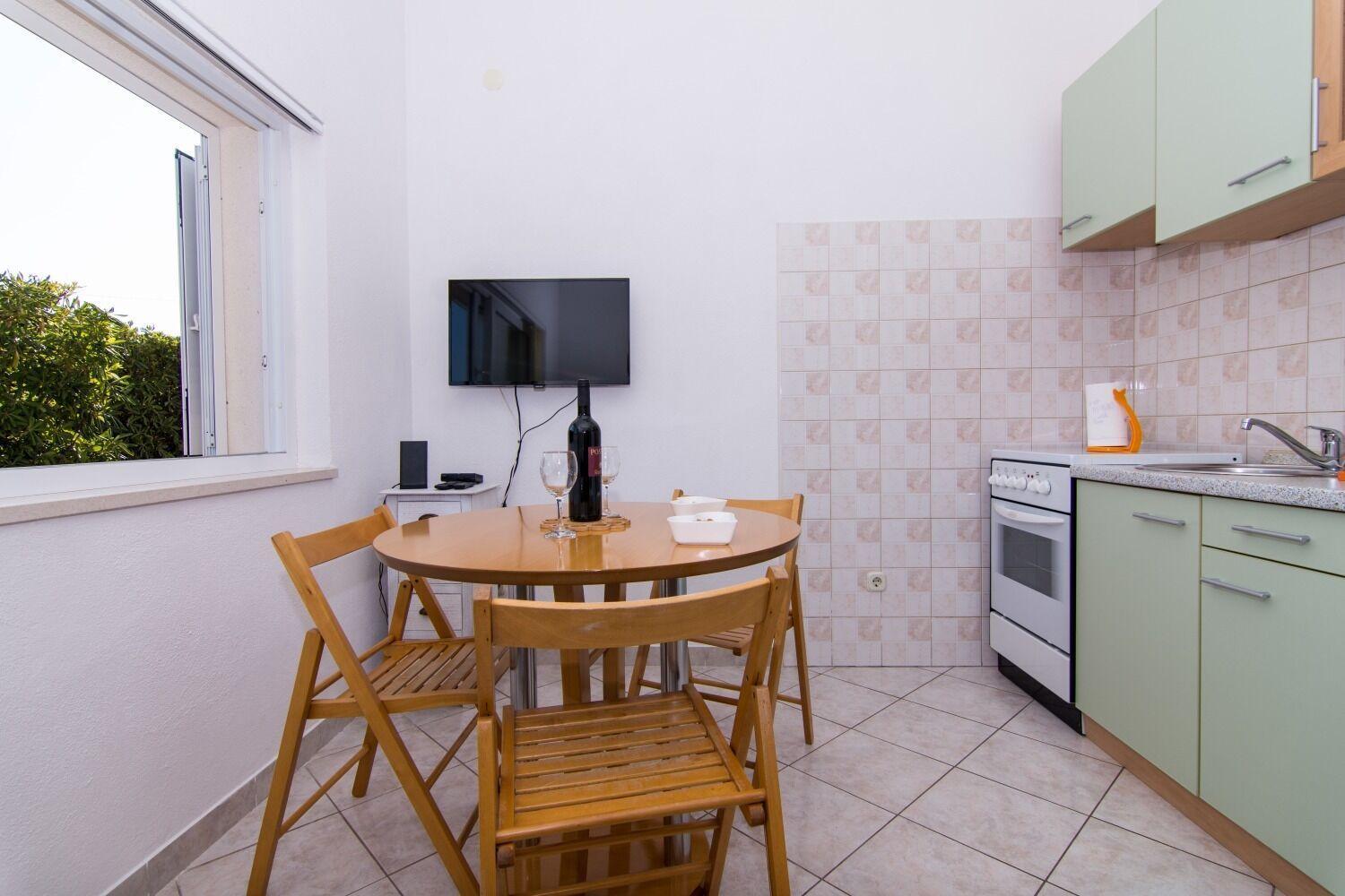 Apartments Ivica - Garden Terrace Слатине Экстерьер фото